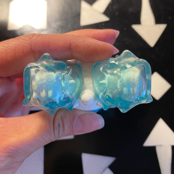 tokidoki Cactus Bunnies Series 2 SNOW BUNNY *Chaser* - Picture 5 of 6